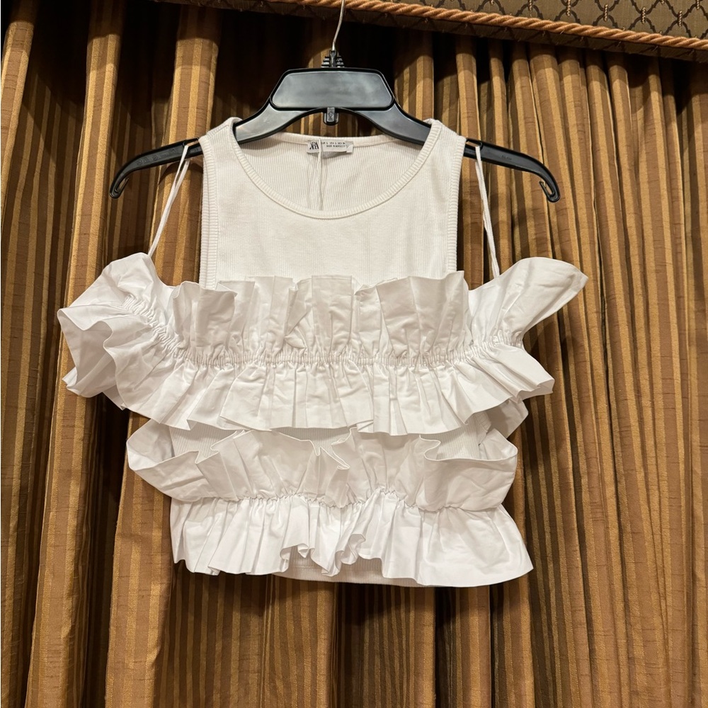 White Zara top with ruffles size large!